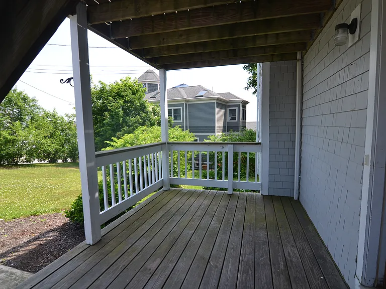 146 Huckins Ave #1 — Photo 15