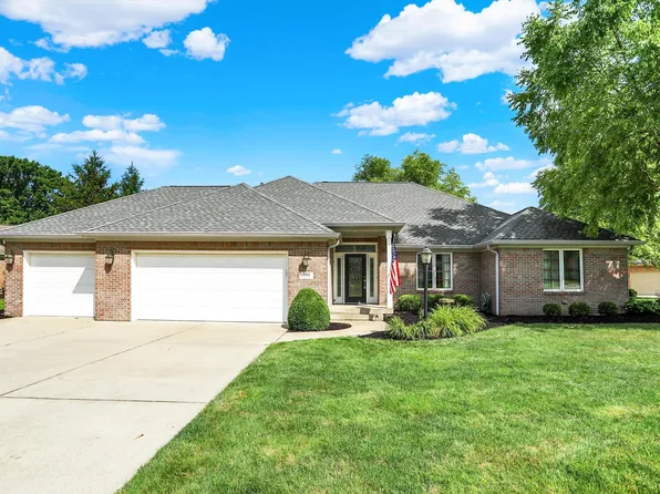 340 Southwind Ln, Greenwood, IN 46142