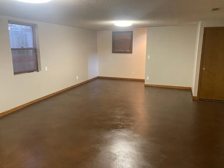 1511 N Lark Ln — Photo 22