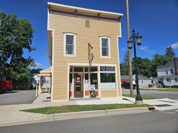 111 S Main St, Cedar Springs, MI 49319