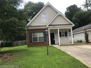2038 Laurel Oak Ct, Mobile, AL 36695