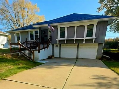 12943 Sycamore Ave, Grandview, MO, 64030