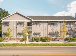 619 E 8th St, Traverse City, MI 49686