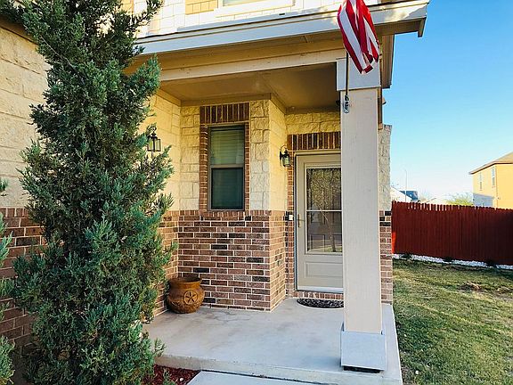 2nd image of 8611 Spoonbill Ct