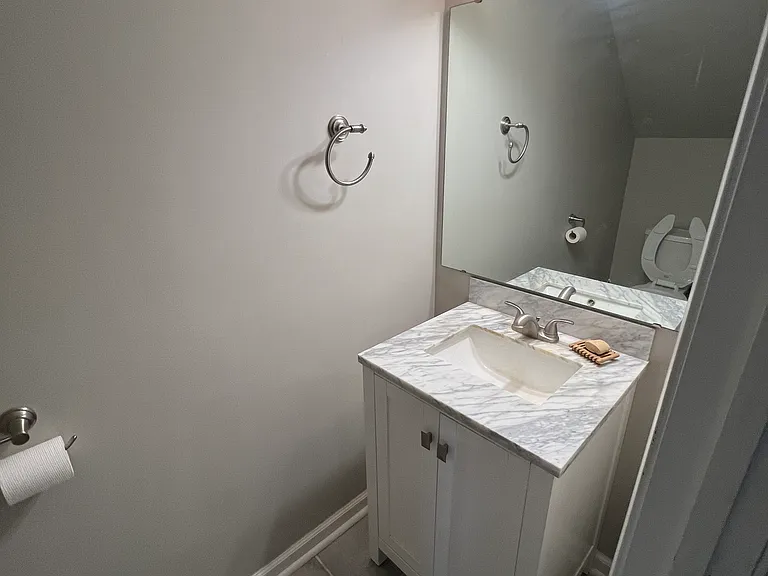 589 Holly Ct — Photo 7