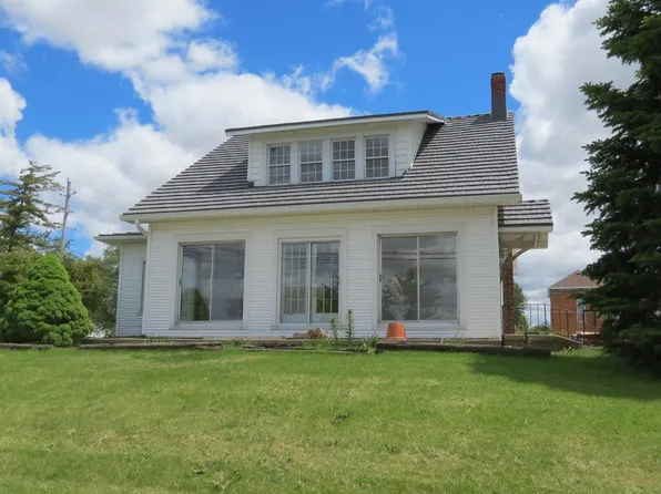 102 E Main St, Anna, OH 45302