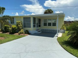 207 3rd St E, Nokomis, FL 34275