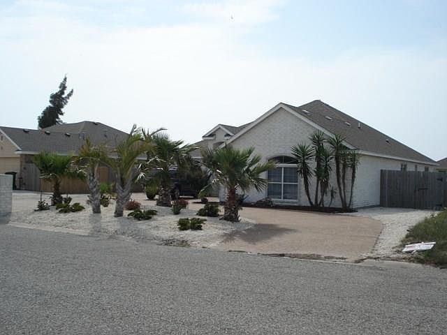 1st image of 14765 Dasmarinas Dr