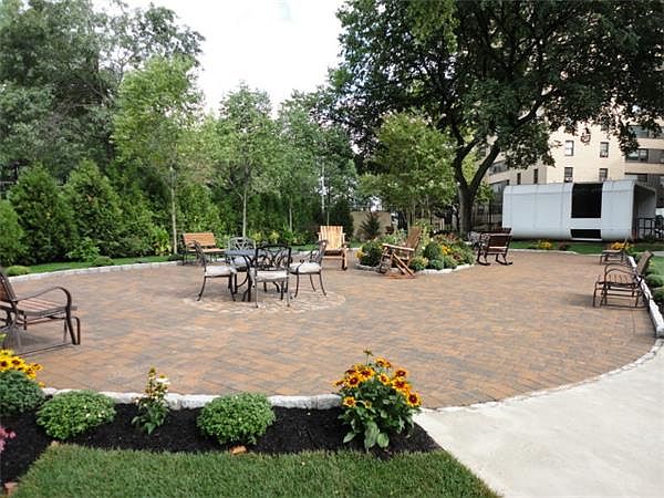 1st image of 9 Fordham Hill Oval APT 15C
