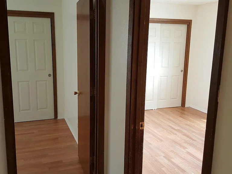 13105 Fruit Ave NE — Photo 10