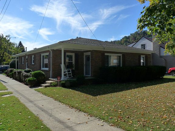 4th image of 3017 Clover Ave