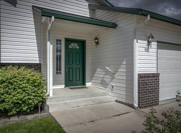 5th image of 882 E Warm Springs Ave