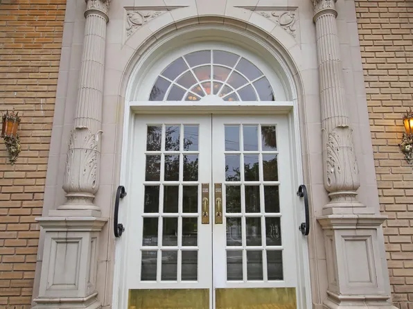 63 Rutledge Ave APT 23, Charleston, SC 29401