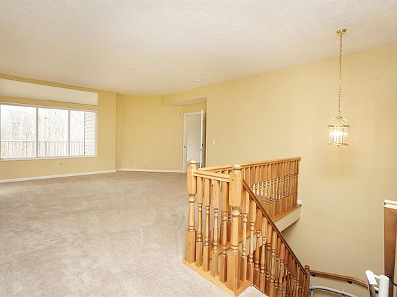 5th image of 5876 Stonebridge Cir #201
