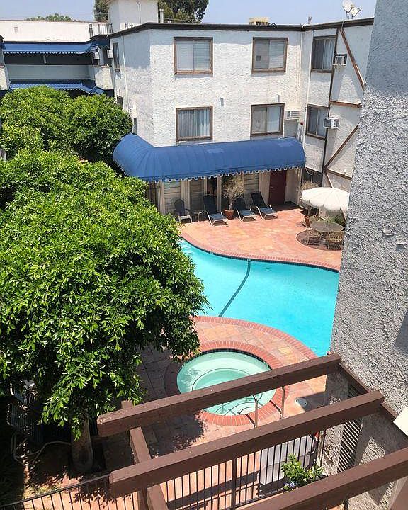 1st image of 18530 Hatteras St Unit 327