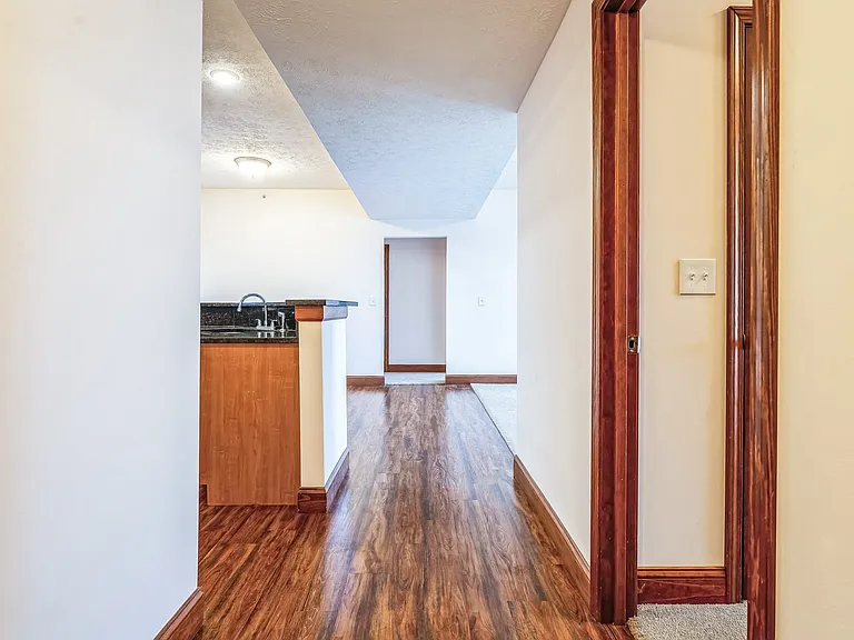 Highland Park Apartment Homes — Photo 35