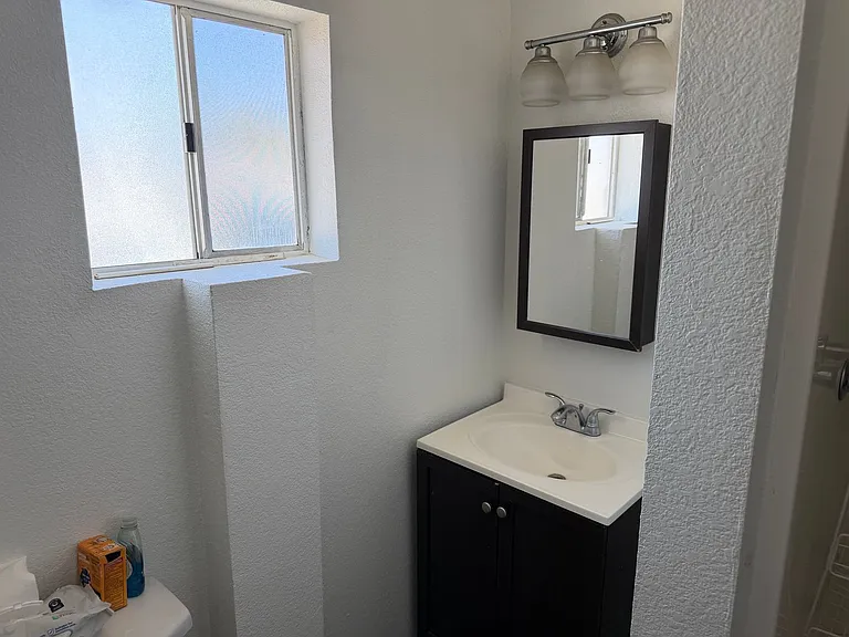 1515 W Brighton Ave — Photo 9