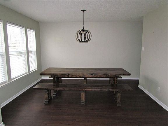 3rd image of 5647 Grandvista Dr