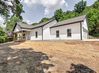 5071 Campbellsville Pike, Culleoka, TN 38451