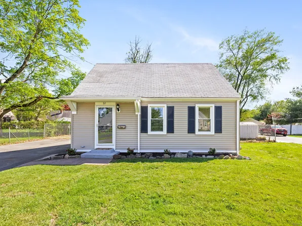 97 Winding Lane, East Hartford, CT 06118