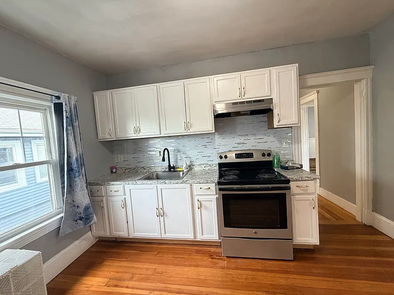 1028 N Shore Rd #2 — Photo 11