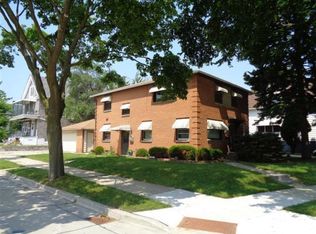 3233 S Howell Ave, Milwaukee, WI 53207