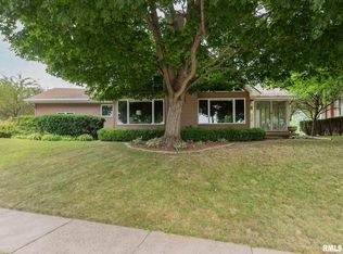 1456 Clay St, Davenport, IA