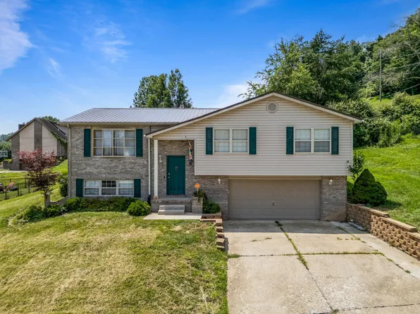 3 Cherry Maple Ln, Barboursville, WV 25504