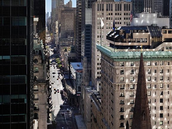 4th image of 721 5th Ave #32FG