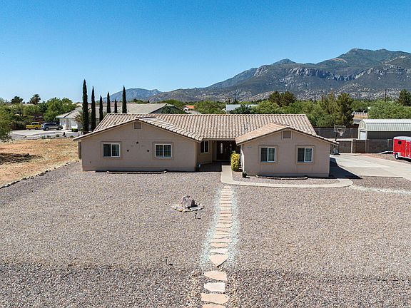 2nd image of 2450 E Suma Dr