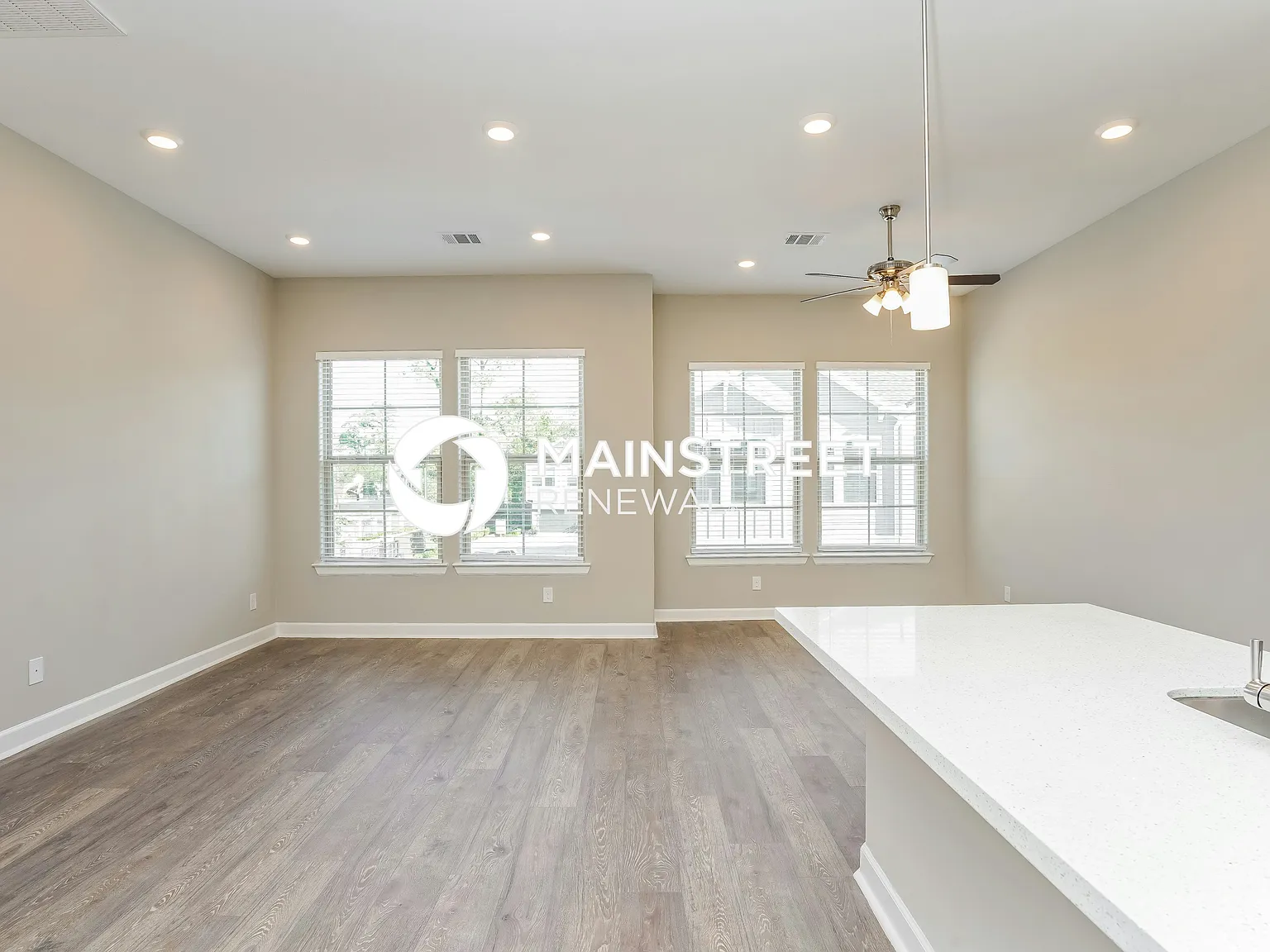 5119 Royal Heath Dr — Photo 4