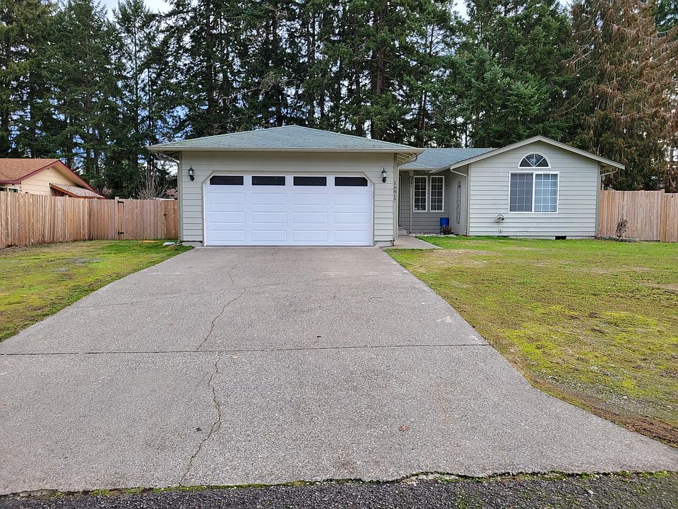 1st image of 16817 12th Avenue Ct E