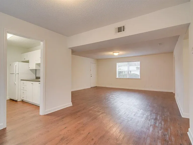 Annaberg Apartments — Photo 46