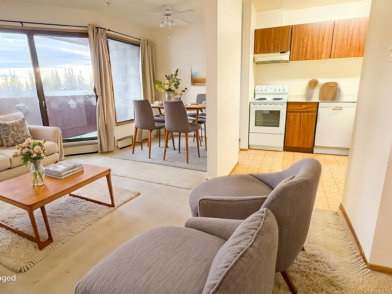 Mainstreet Hart Apartments — Photo 4