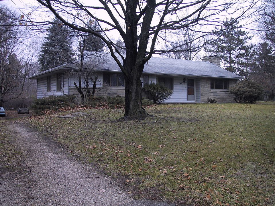 1st image of 1272 Scott Dr