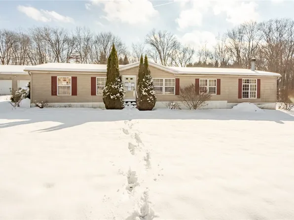 91 N Gait Dr, Slippery Rock, PA 16057