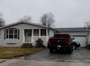 6120 Connecticut St, Merrillville, IN 46410