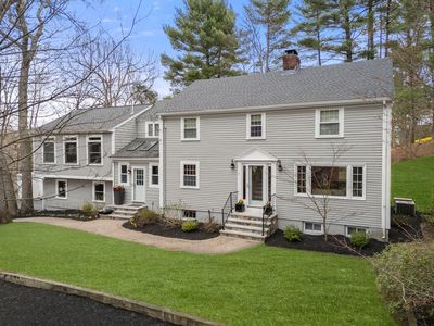 4 Forest St, Dover, MA, 02030