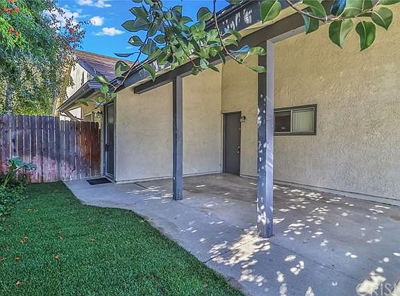 3rd image of 885 Vallejo Ave