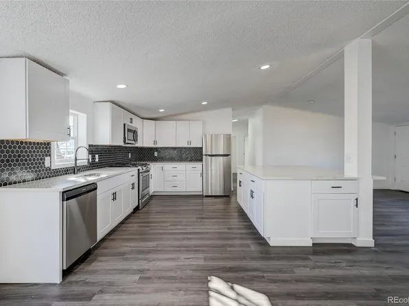 1017 Glen Creighton Drive, Dacono, CO 80514