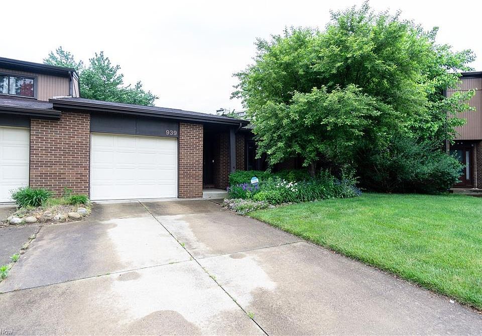 1st image of 939 E Morningstar Dr