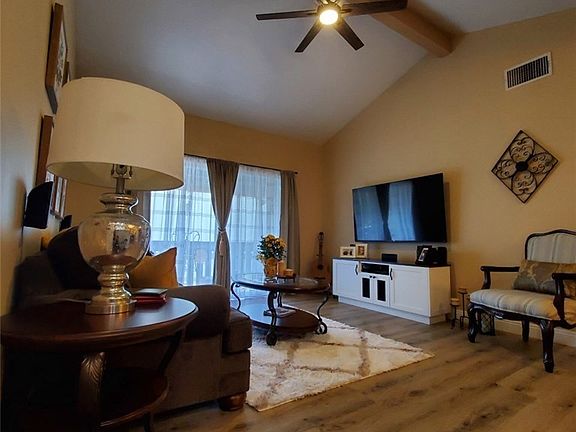 4th image of 27664 Haskell Canyon Rd Unit K