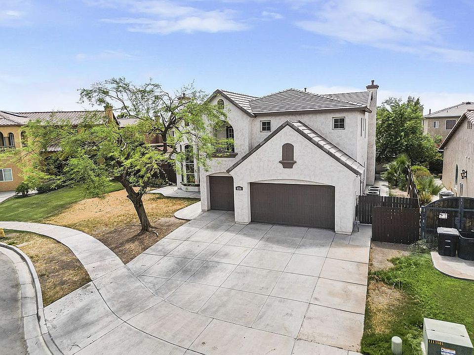 1st image of 2625 Elm Cir