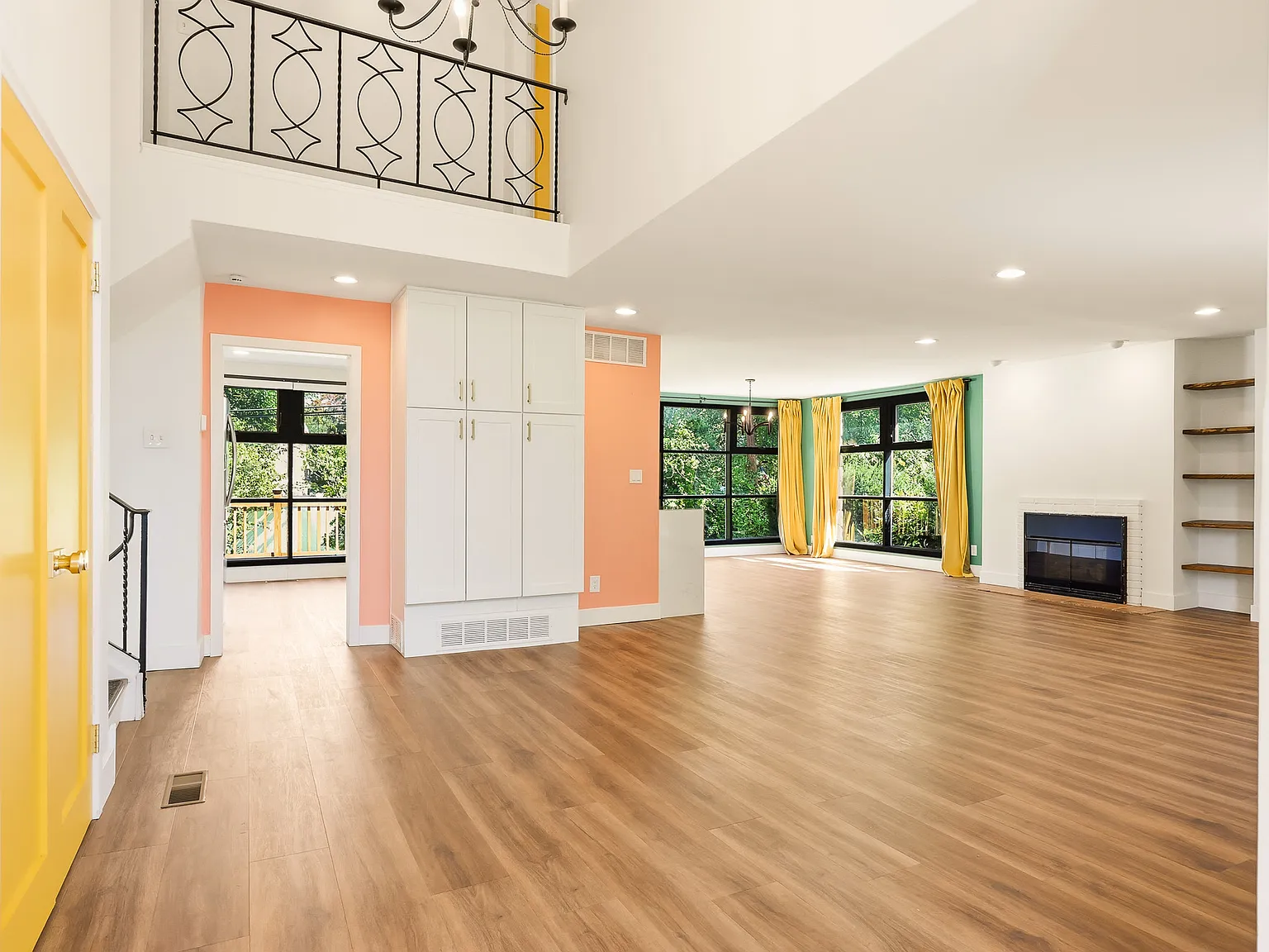 4 bed, 2766 sqft, $4,750 — Photo 4