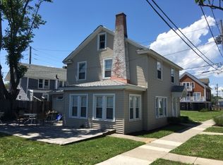 747 Fairfield Beach Rd, Fairfield, CT 06824