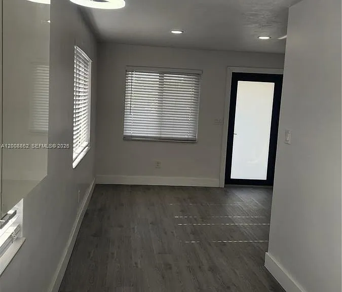 8701 SW 36th St — Photo 16