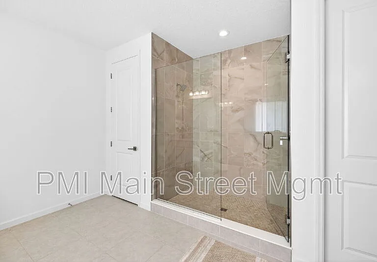 6604 Quest St — Photo 24