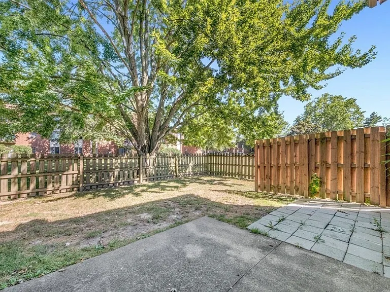 9459 Central Park Blvd — Photo 25