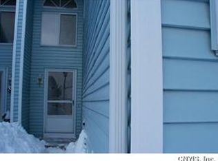 8503 Sextant Dr, Baldwinsville, NY 13027