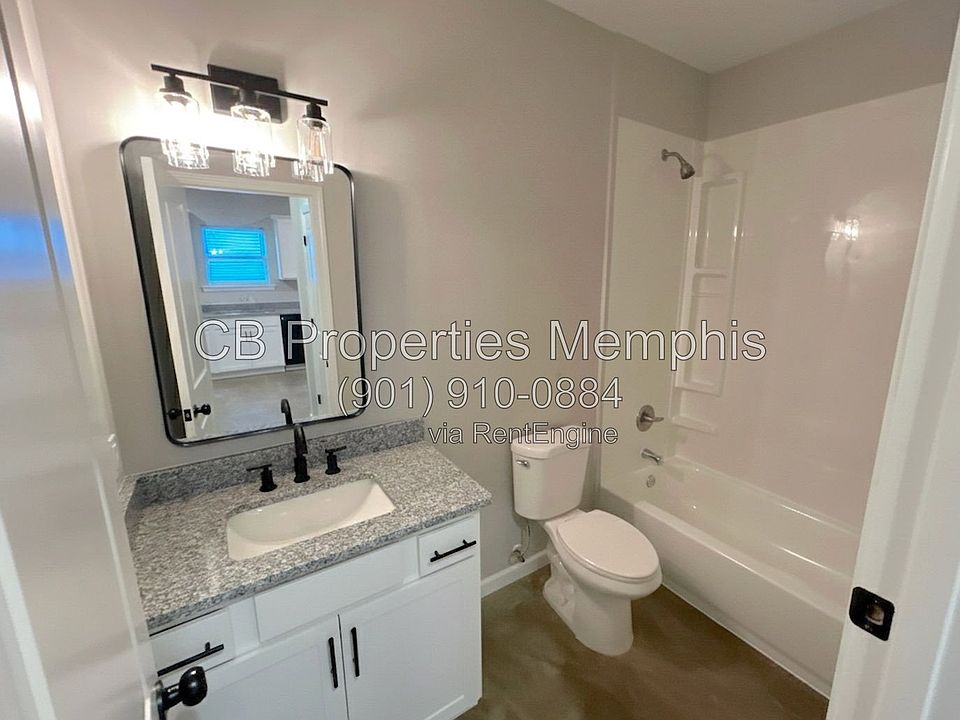 2nd image of 671 Pearce St